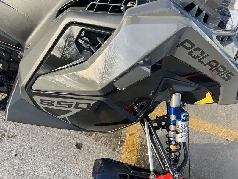 2024 Polaris 850 INDY VR1 137