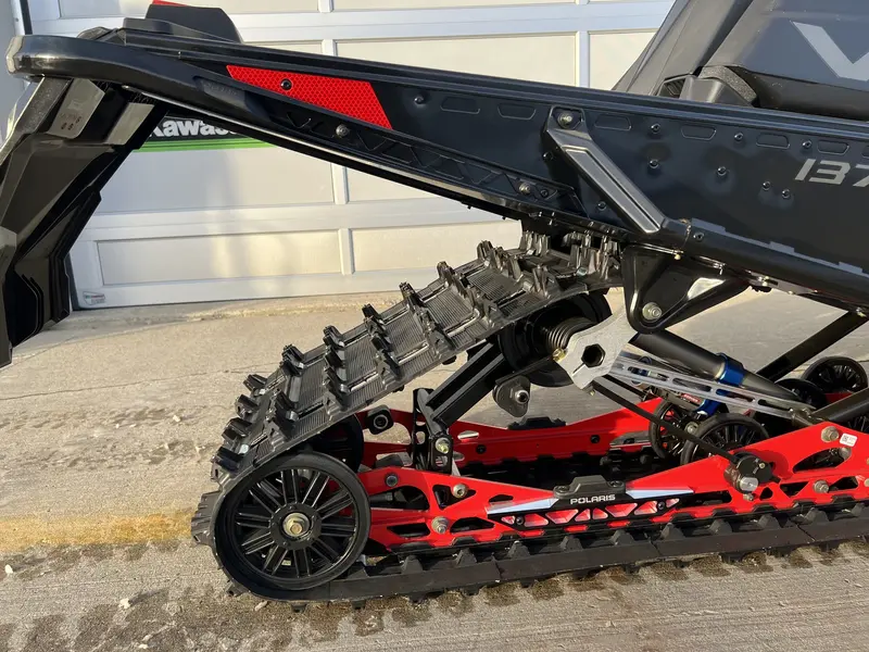 2024 Polaris 850 INDY VR1 137