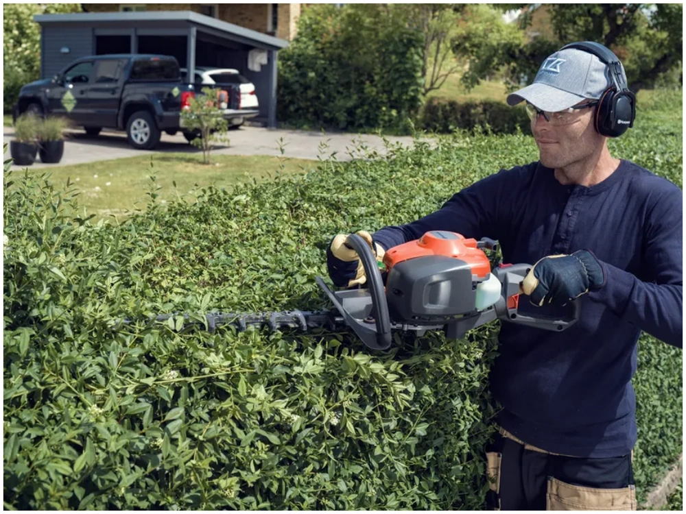 2024 Husqvarna 322hd60 alt