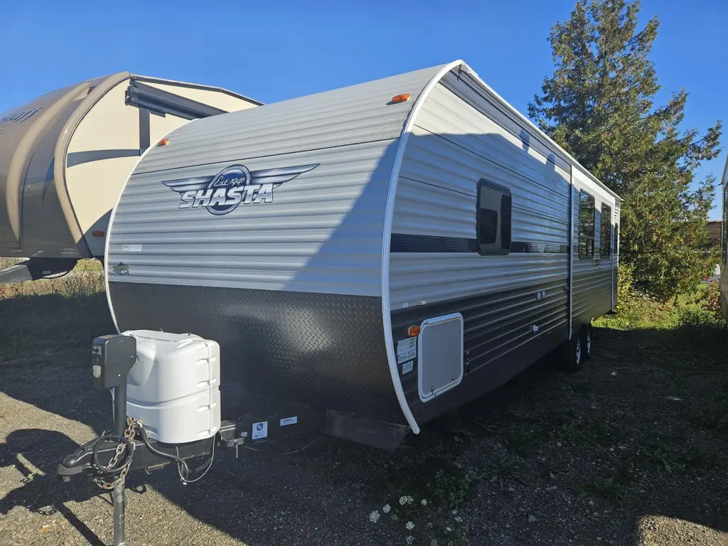 2019 Forest River Shasta 27RL