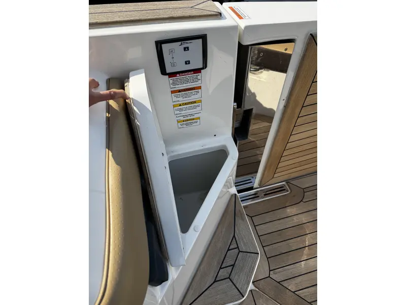 Sea Ray SLX 400 2022