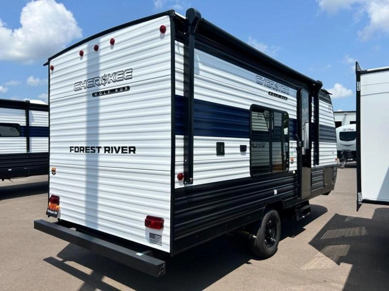 2026 Forest River Wolf Pup 17ev Meilleur Prix Au Québec alt