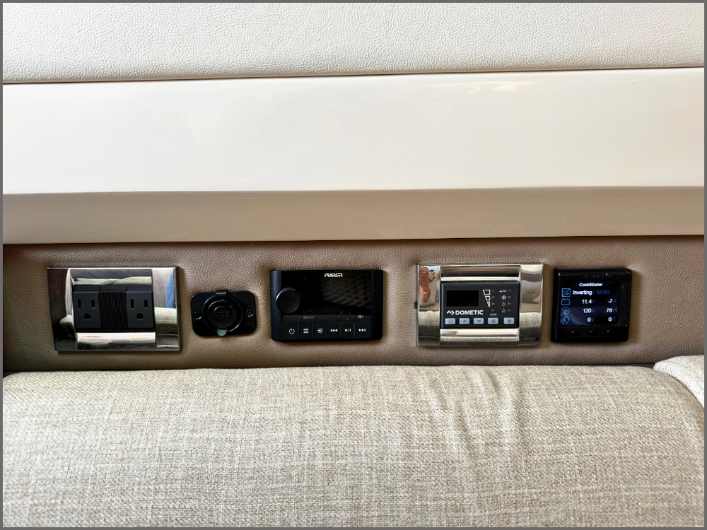 2022 Sea Ray Slx 400 alt