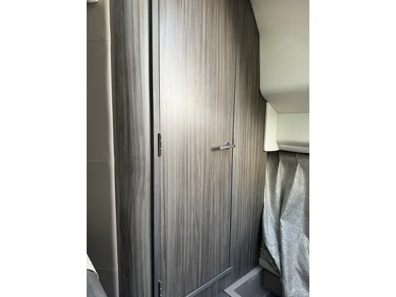 Sea Ray SLX 400 2022