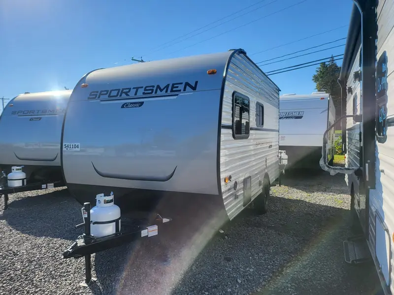 2025 KZ-RV Sportsmen Classic 130BH