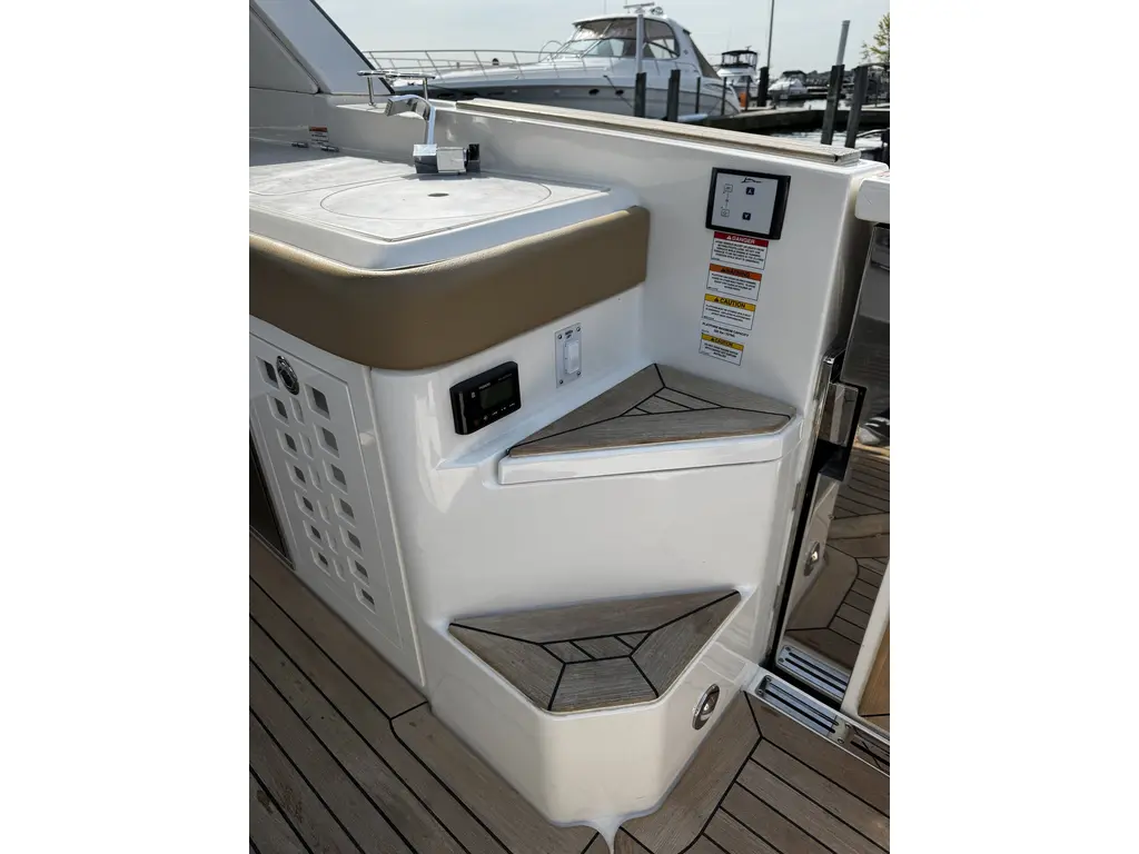 2022 Sea Ray SLX 400