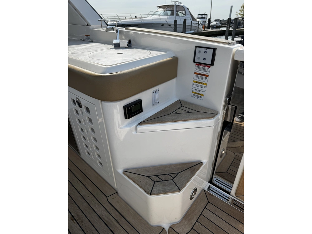 2022 Sea Ray Slx 400 alt