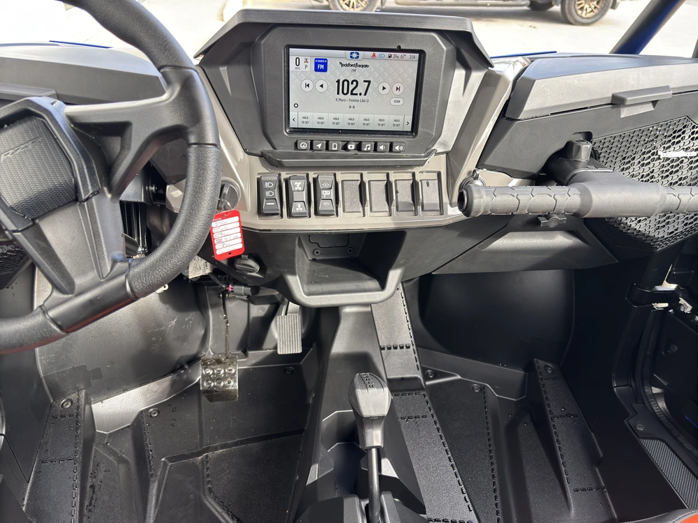 Polaris Rzr Xp 4 1000 Ultimate 2025 alt