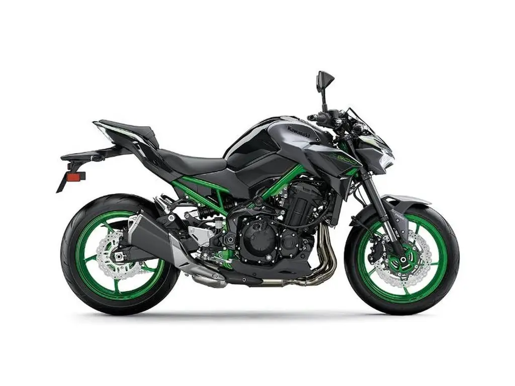 2024 Kawasaki Z900 (promo 600.0 inclus)