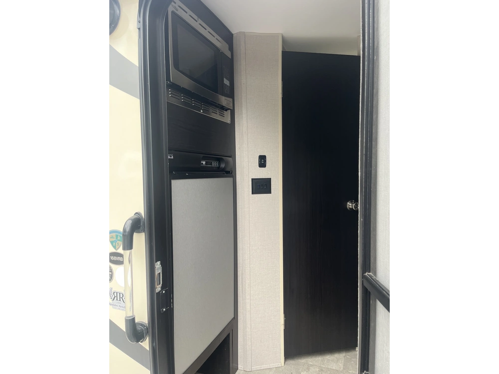 Venture Rv Sonic Lite 168vrb 2019 alt