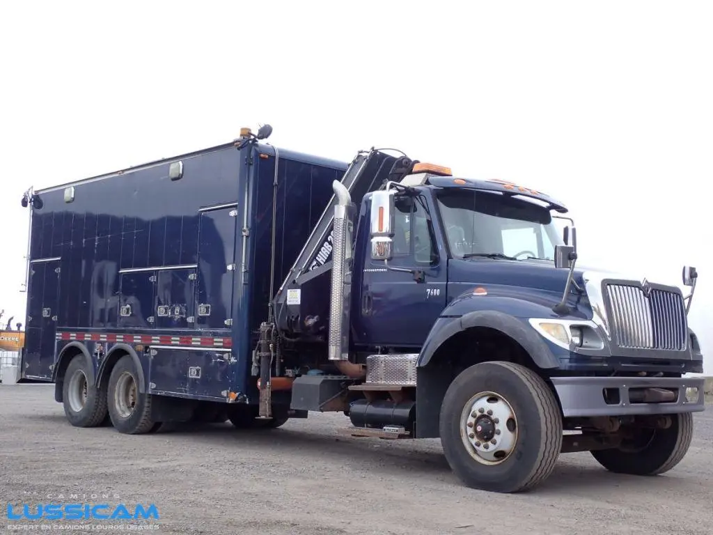 2005 International 7600