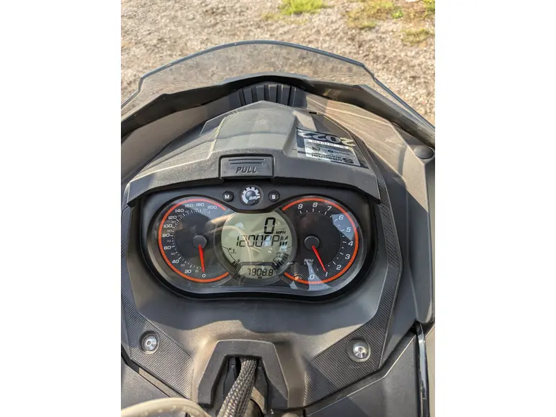 2016 Ski-Doo MXZ® X-RS® ROTAX 600 H.O. E-TEC 12493 KM