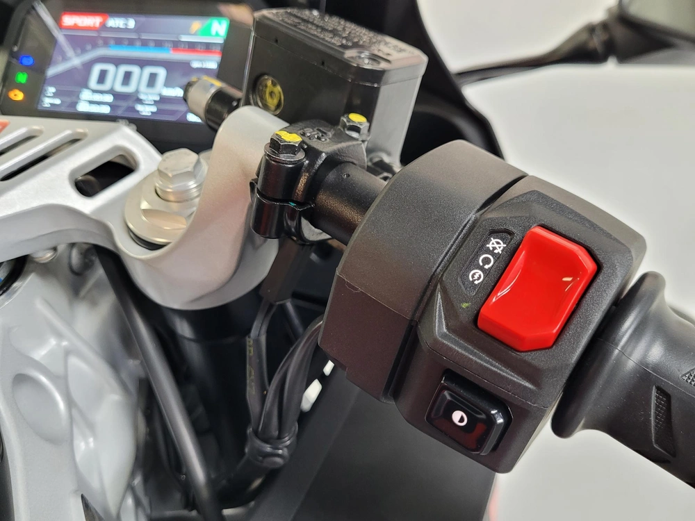 2025 Aprilia Rs 457 Racing Stripes Démo alt