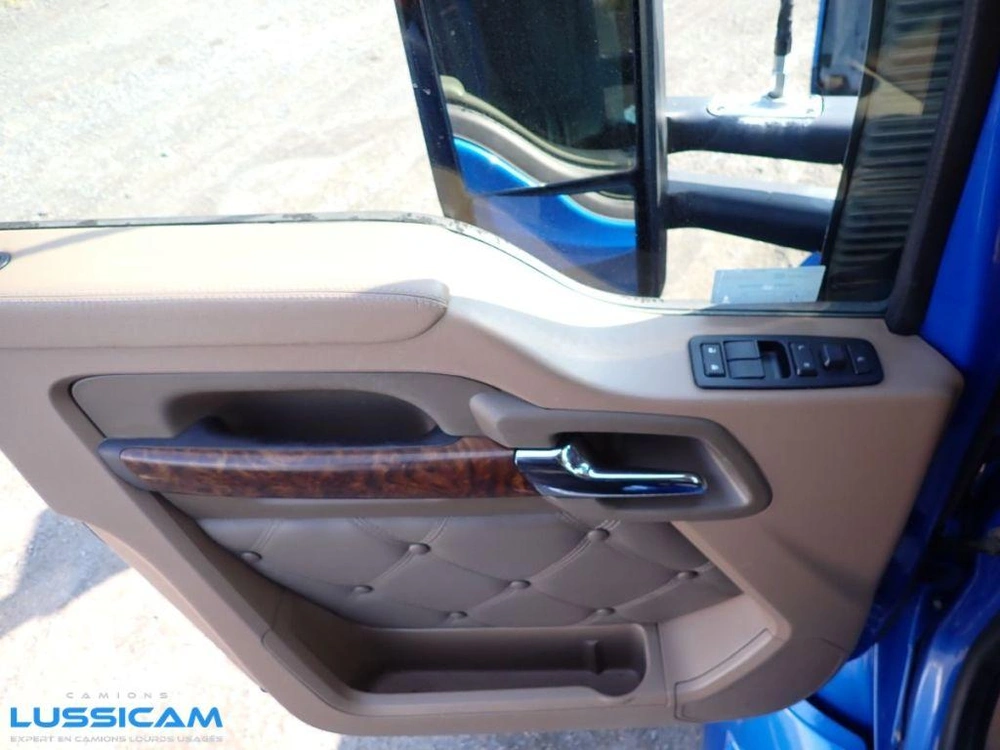 Kenworth T680 2019
