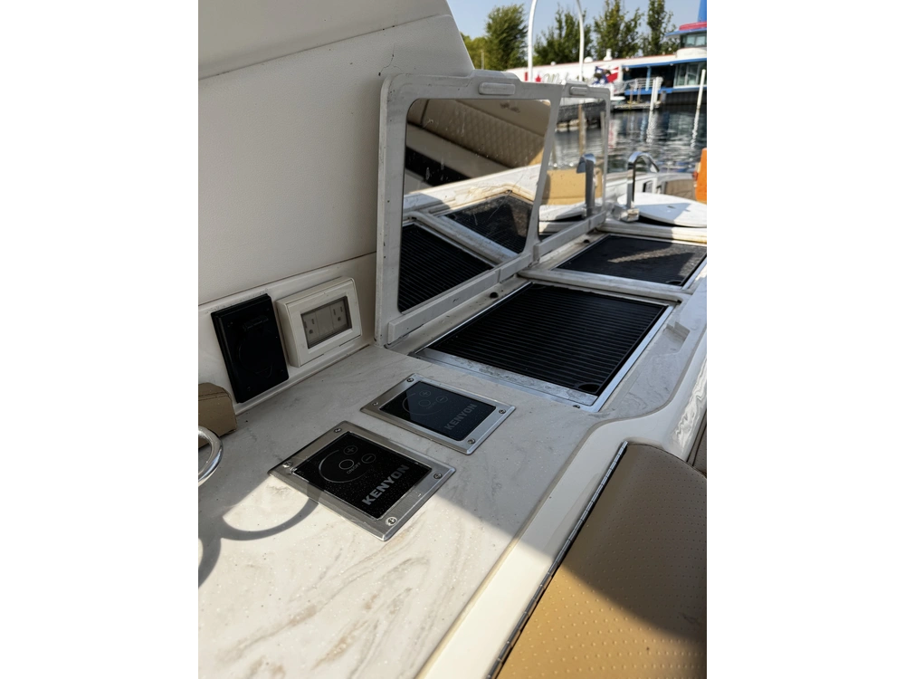 2022 Sea Ray Slx 400 alt