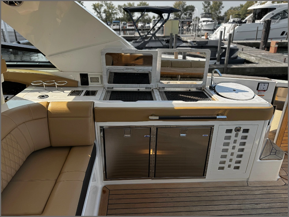 2022 Sea Ray Slx 400 alt