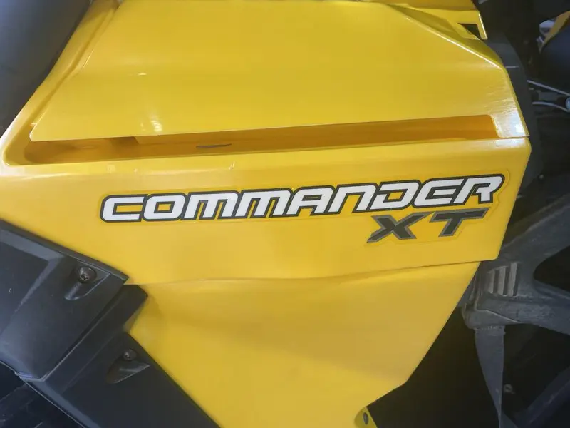 2012 Can-Am COMMANDER XT 1000 DPS **PETIT PRIX!!!**