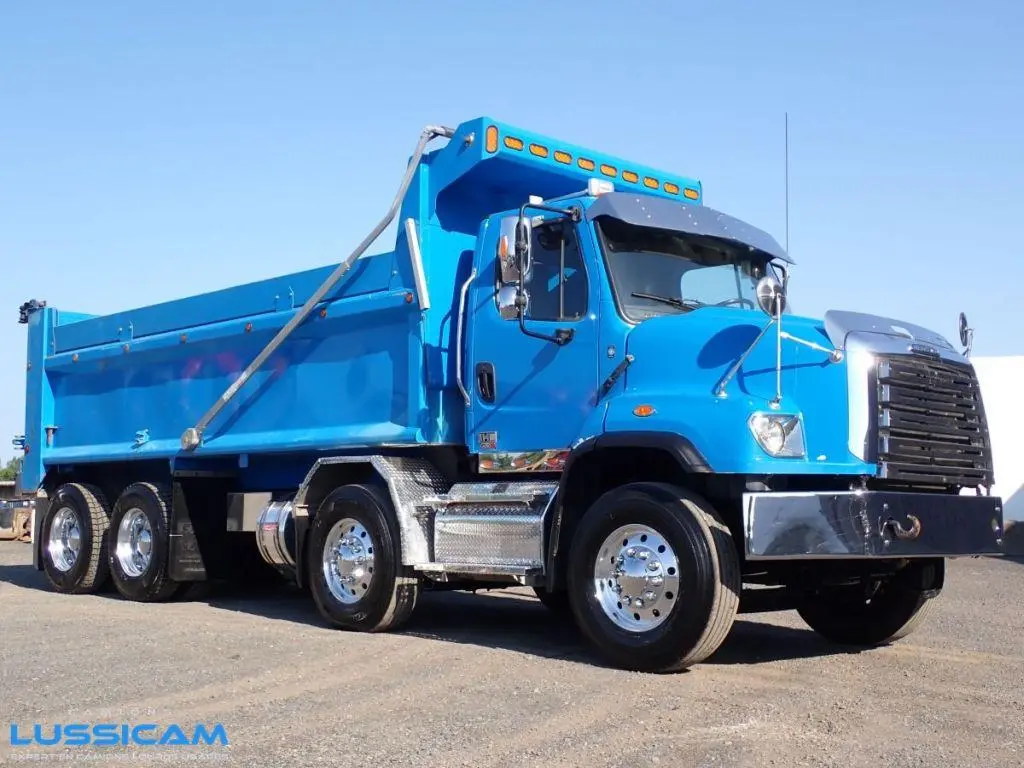 2020 Freightliner 114SD