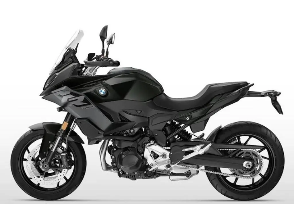 2024 BMW F900XR TRIPLE BLACK (promo 750.0 inclus)