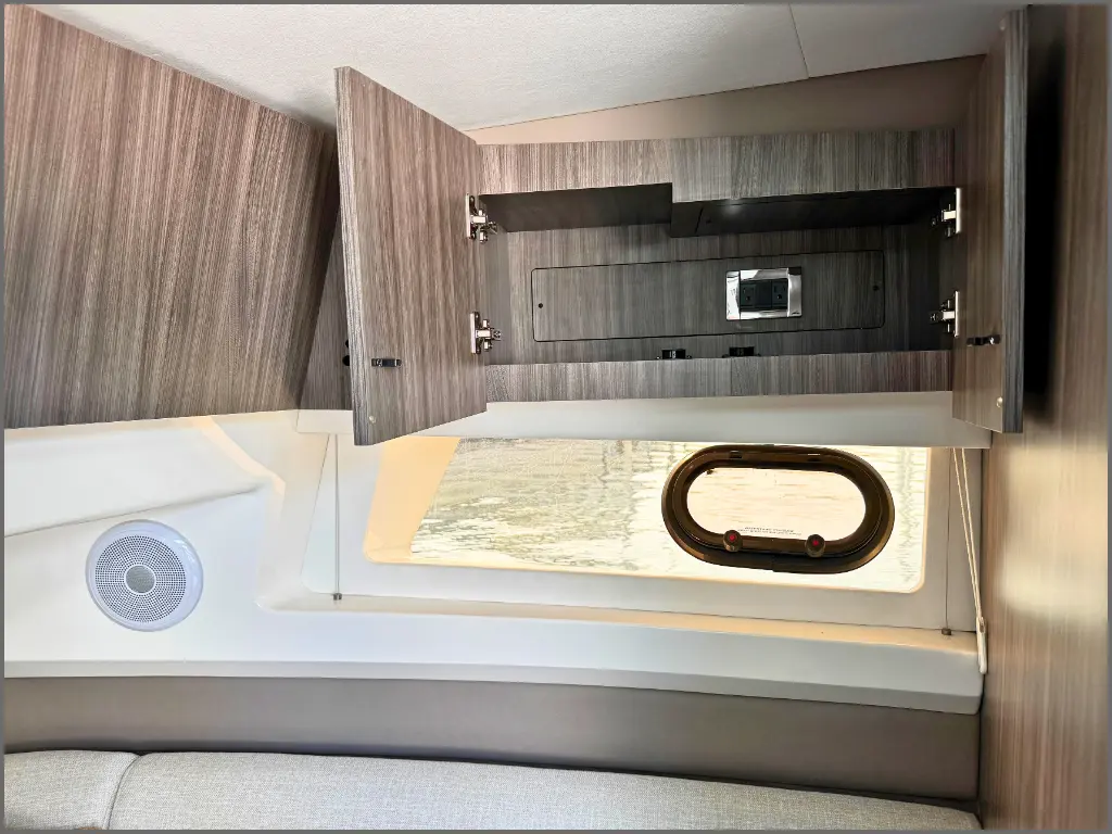 2022 Sea Ray SLX 400