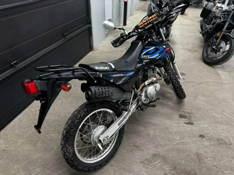 2017 Suzuki DR200S
