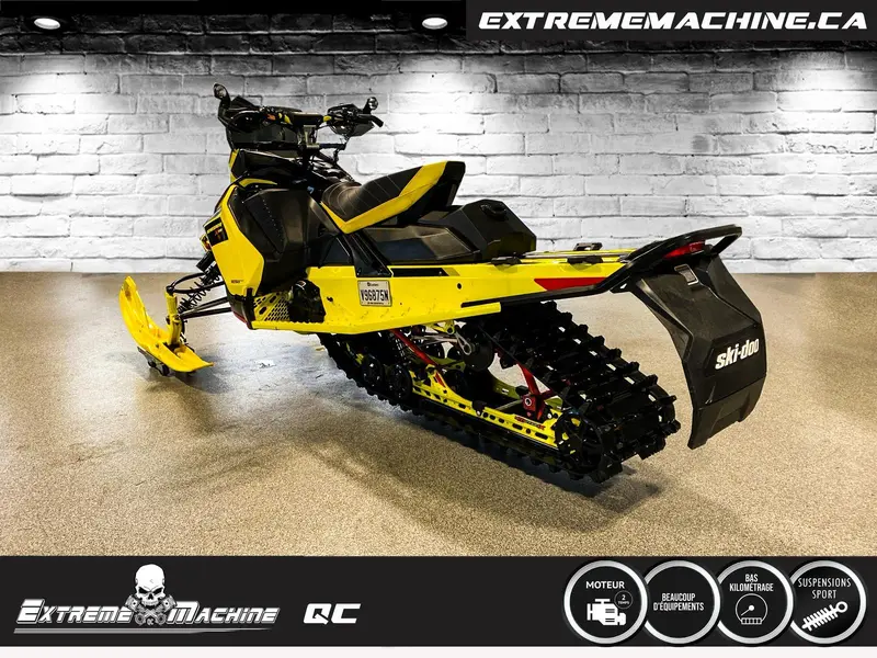 2021 SKIDOO RENEGADE XRS 850 IMPECCABLE!!