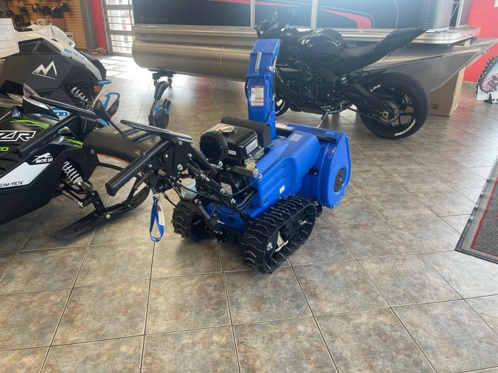 2025 Yamaha Yt624 alt