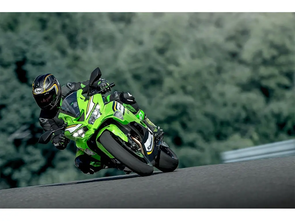 New 2025 Kawasaki NINJA ZX-4RR KRT EDITION in Laval - Laval Moto