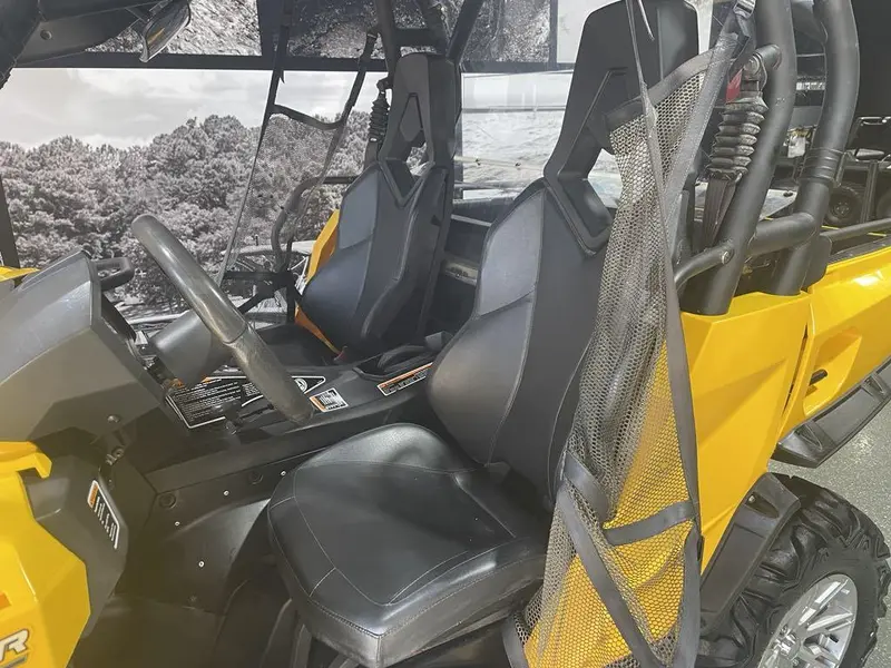 2012 Can-Am COMMANDER XT 1000 DPS **PETIT PRIX!!!**
