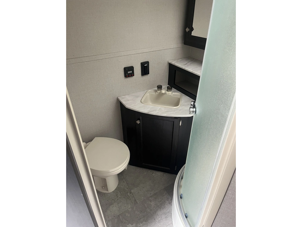 Venture Rv Sonic Lite 168vrb 2019 alt