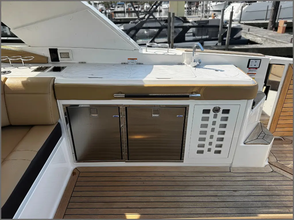 2022 Sea Ray SLX 400