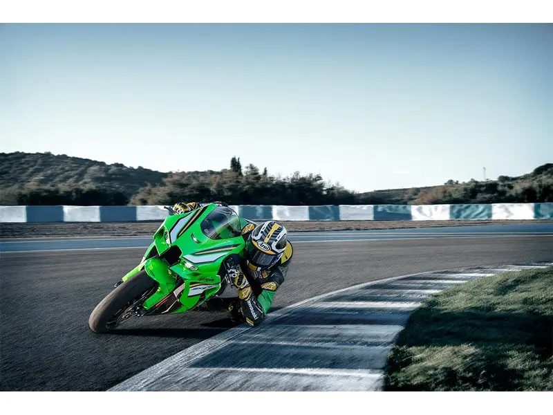 2025 Kawasaki ZX-10R KRT EDITION RESERVE PAR TELEPHONE