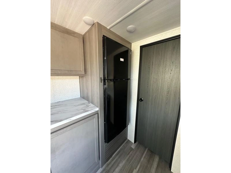 2024 Keystone Rv Hideout 24lof alt