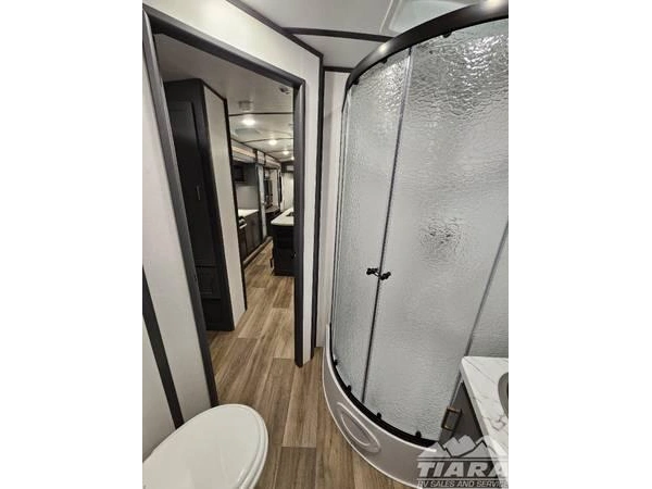 Autre Vendu 2023 alt