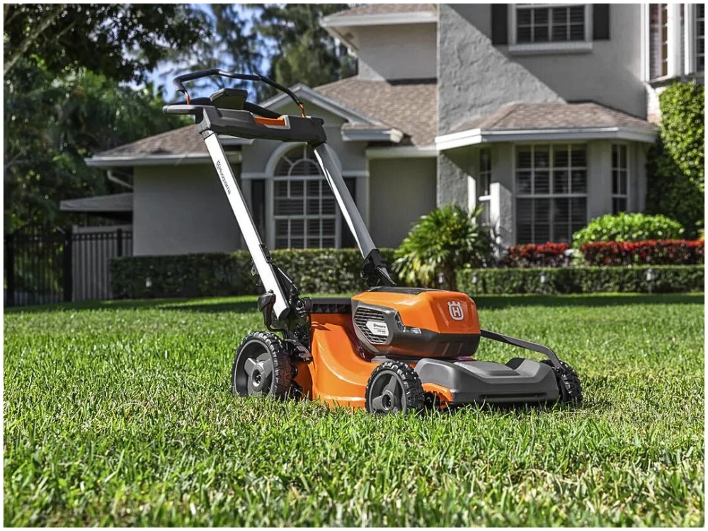 2024 Husqvarna Le-322r alt