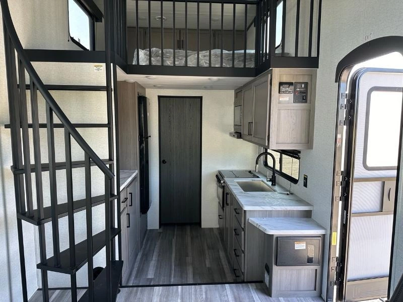 2024 Keystone Rv Hideout 24lof alt