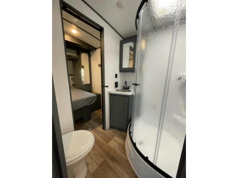 Autre Vendu 2023 alt