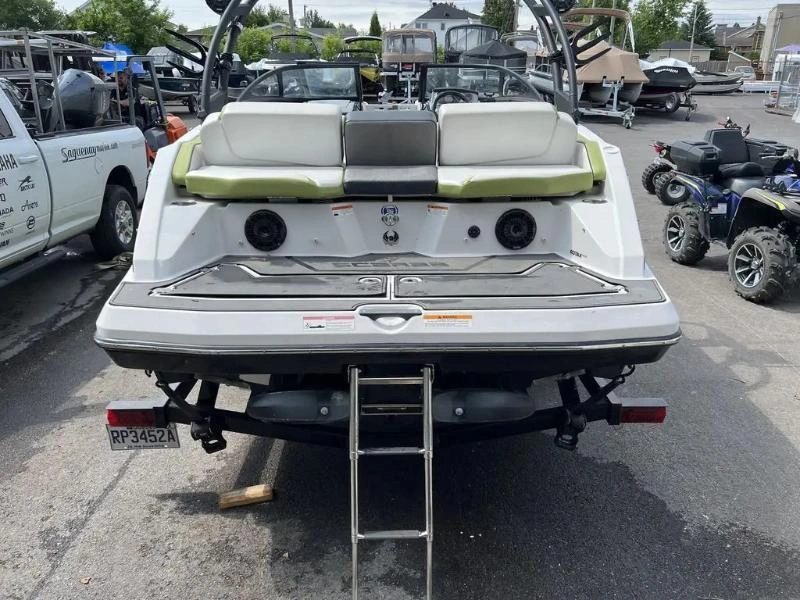 Scarab 215 510hp 2015 alt