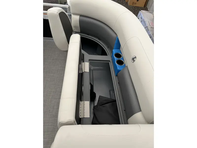 Legend 18 FUN PONTOON 2024