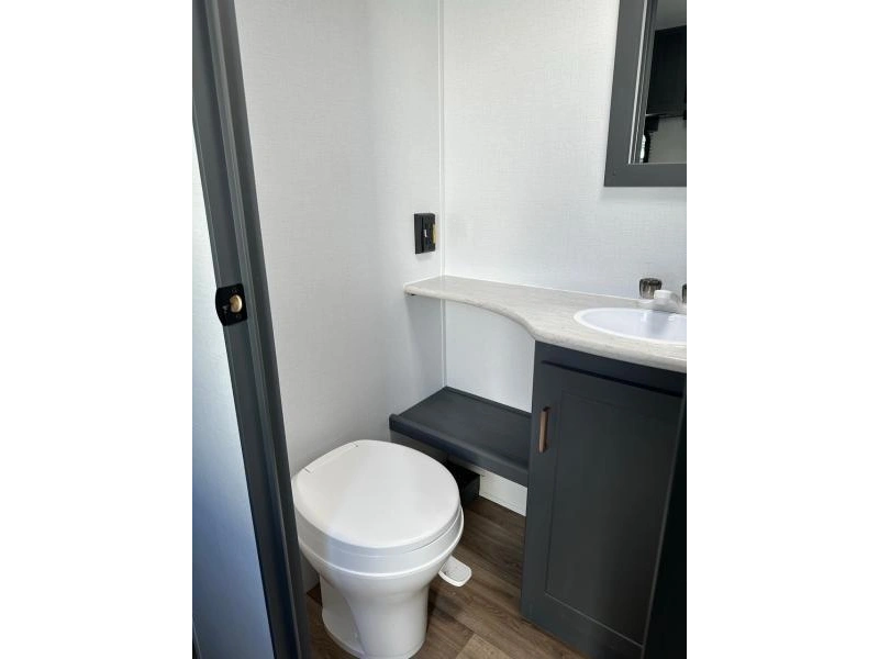 2024 Keystone Rv 1900rd alt