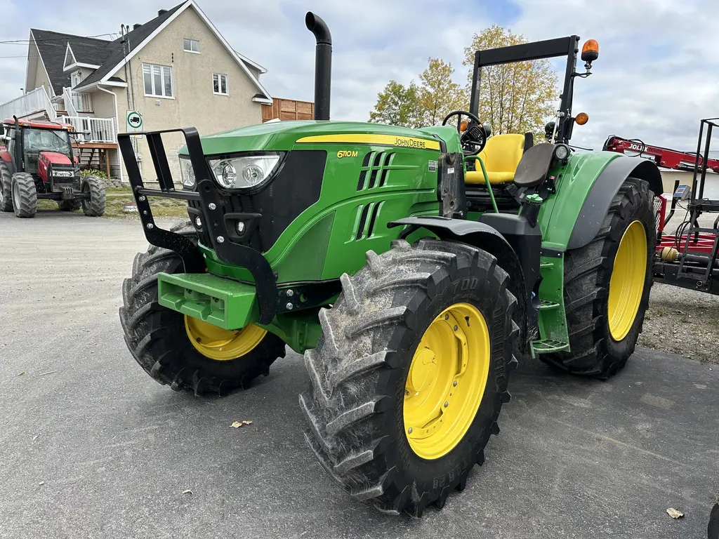 John Deere 6110M  2020