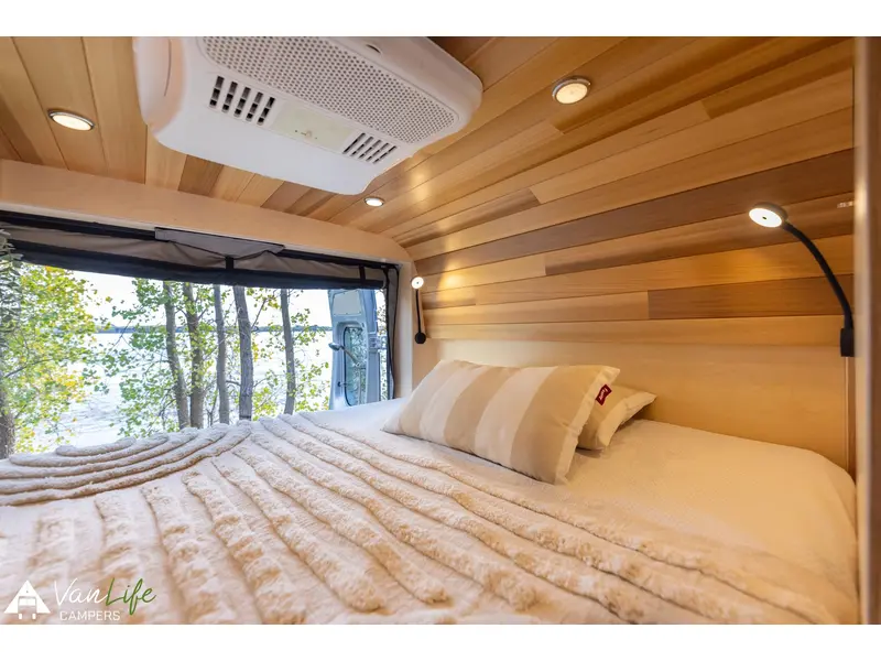 2026 VanLife Campers LIV