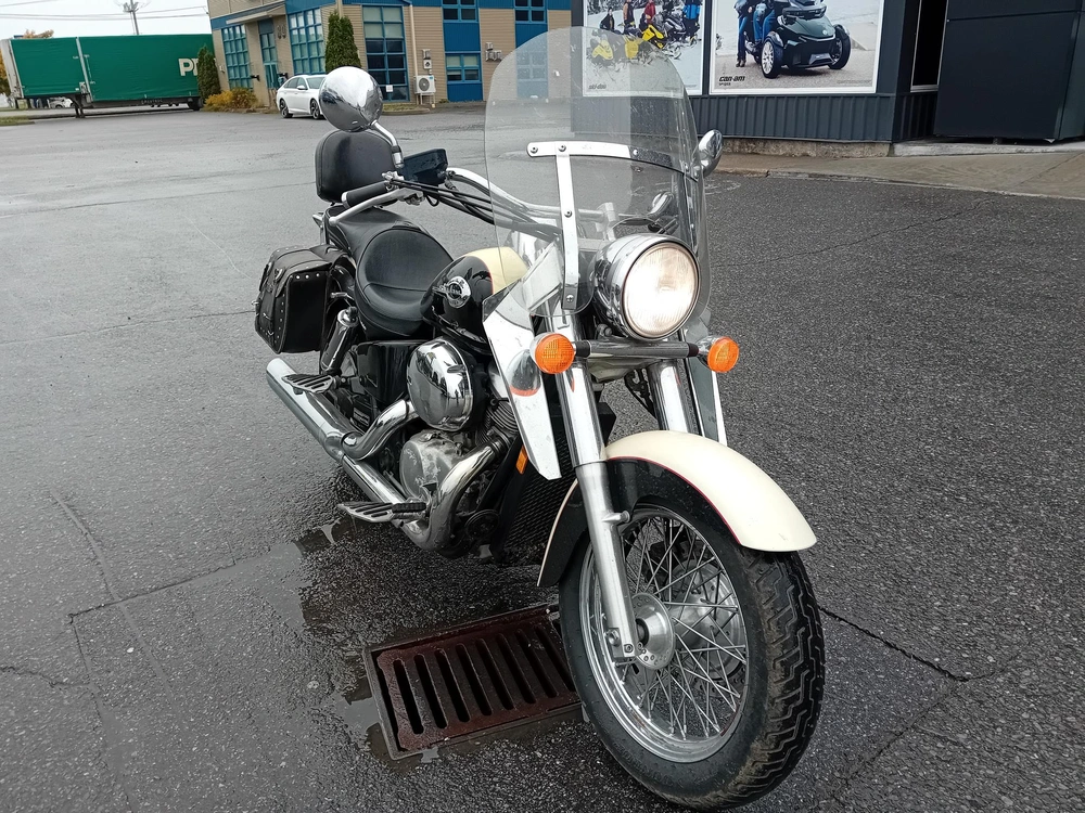 Honda Vt750 Shadow 2000 alt