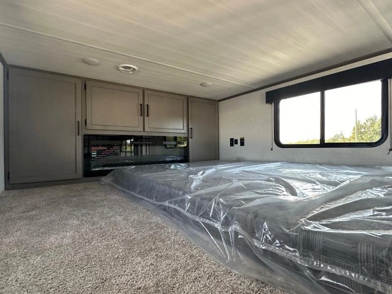 2024 Keystone Rv Hideout 24lof alt