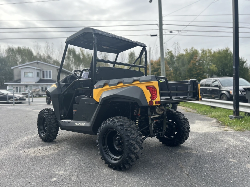 Cub Cadet Challenger M 550 2024 alt