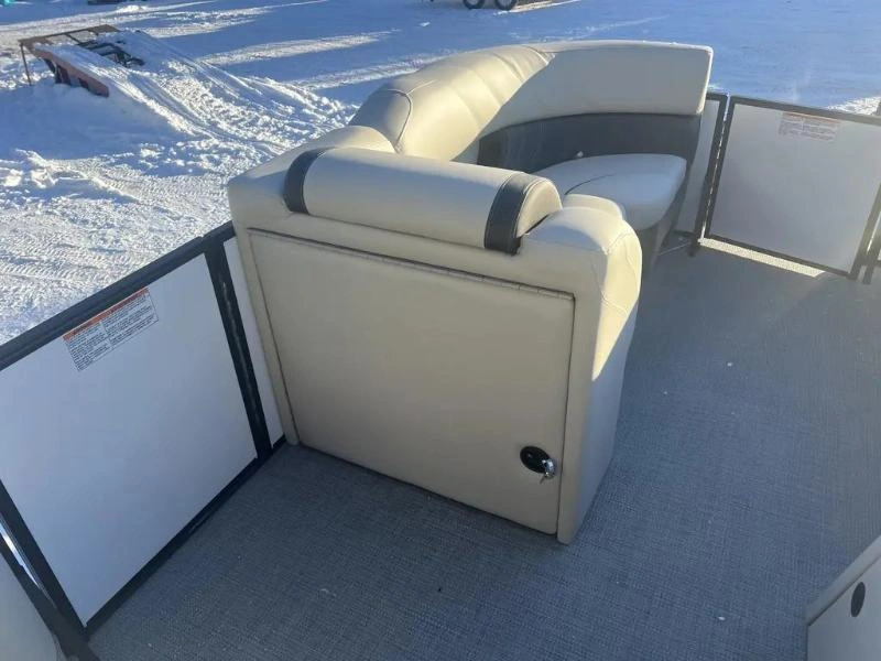 Sylvan Mirage 822 Lz 2024 alt