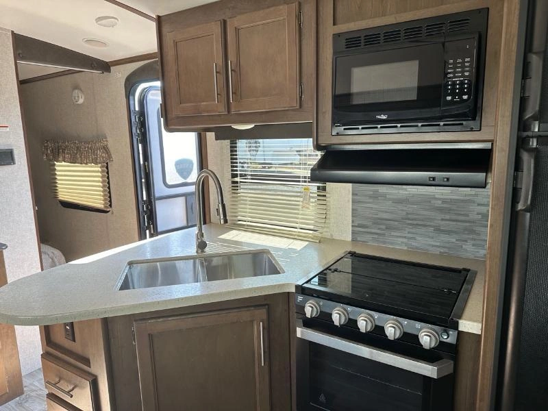 2019 Other Keystone Cougar 32rd alt