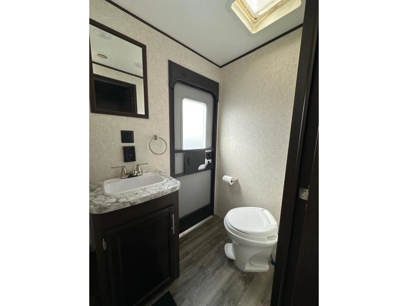 2020 Other Jayflight 324bds alt