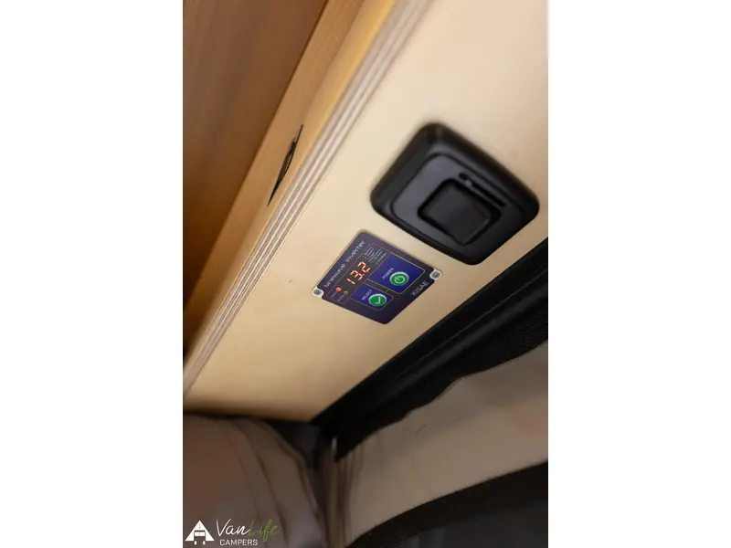 2026 VanLife Campers LIV