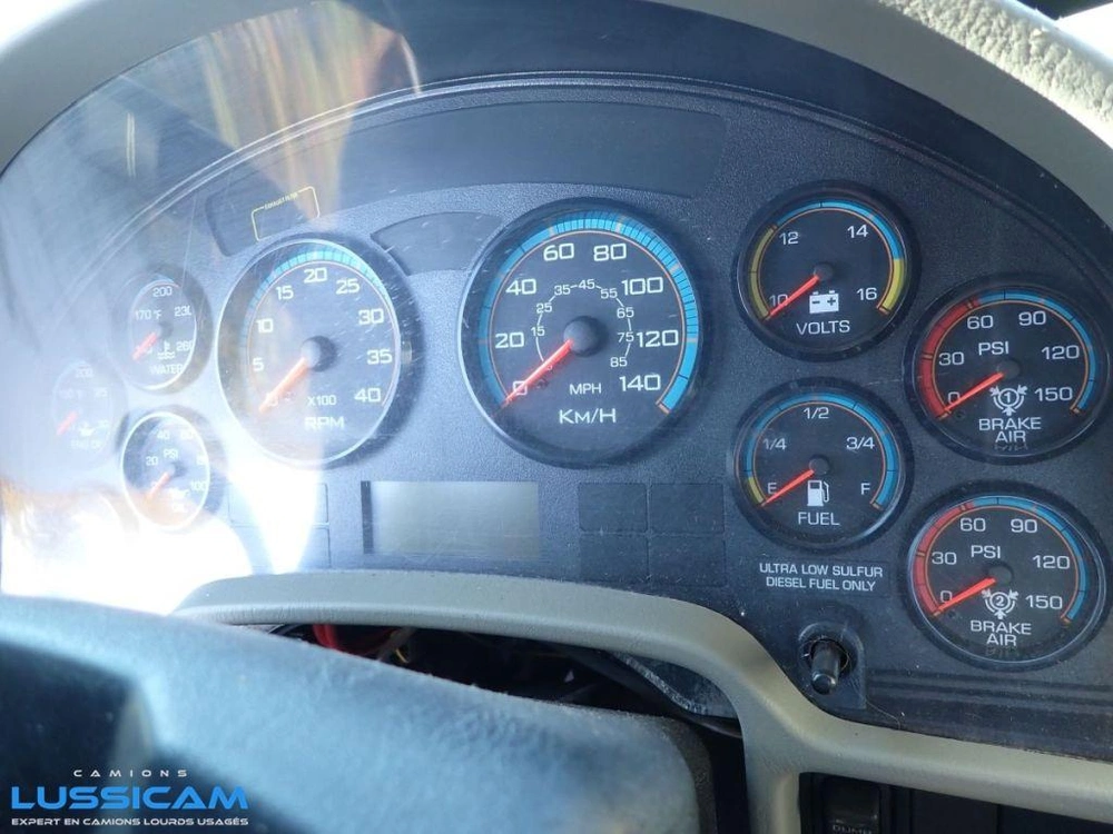 International 7500 2013
